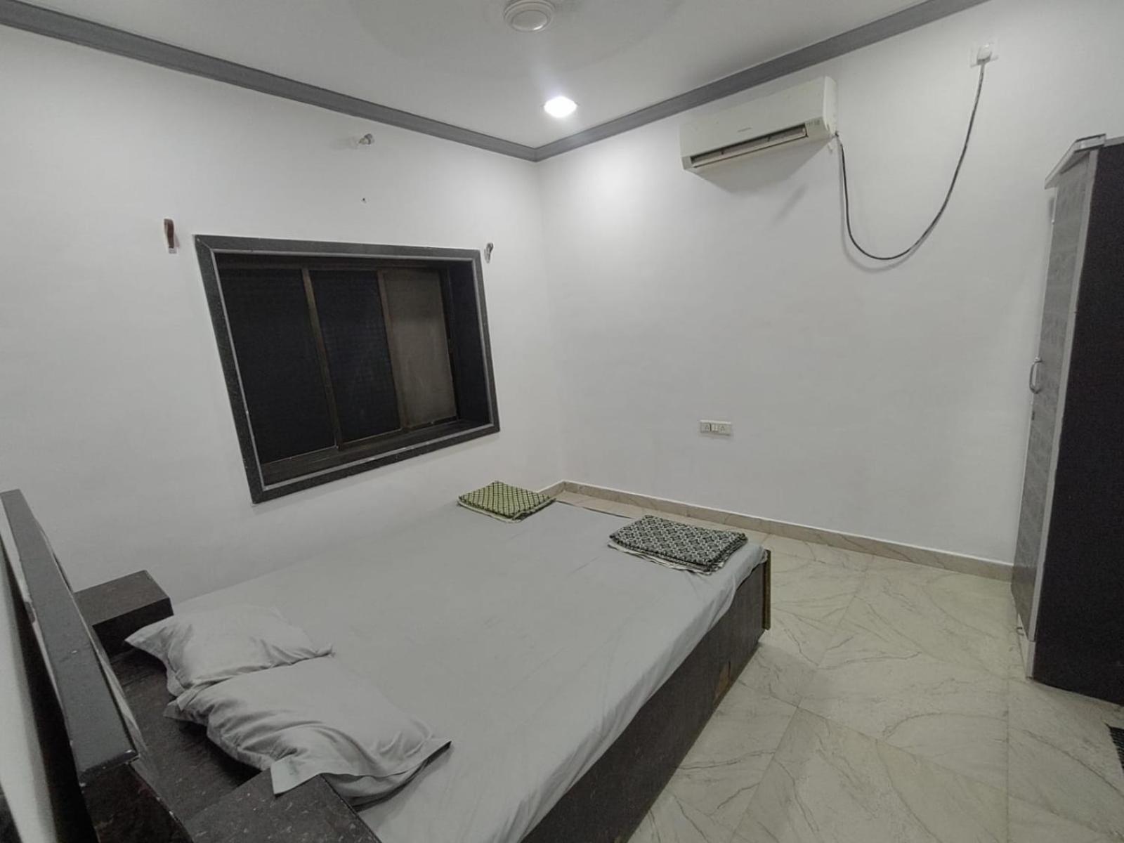 Hotel Seafront Murud  Luaran gambar