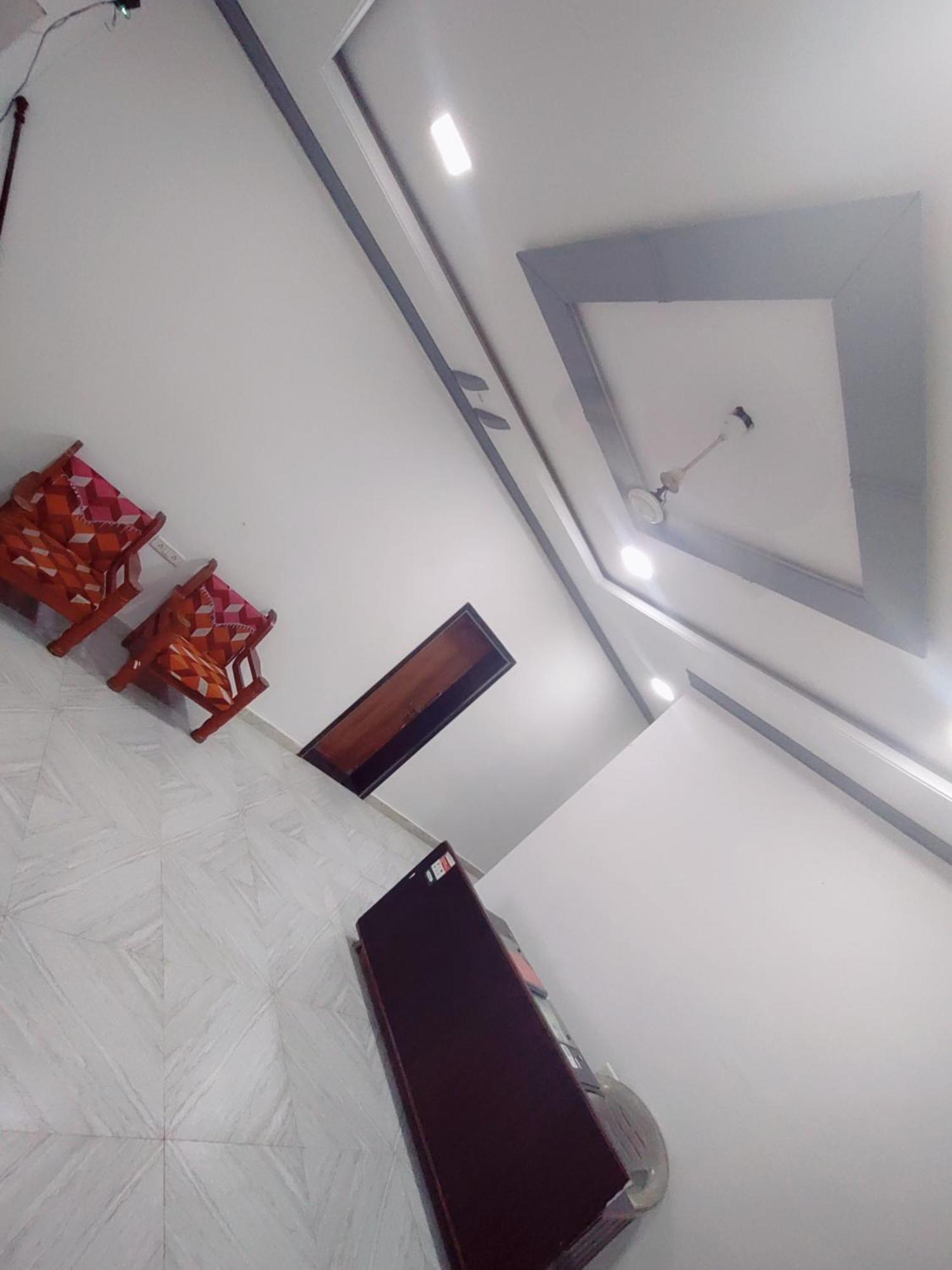 Hotel Seafront Murud  Luaran gambar